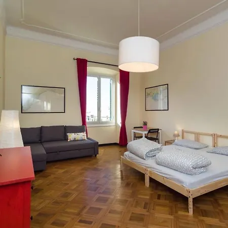 Rita's House Apartman *